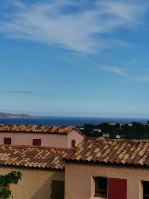 Terrasse De 30M2 Vue Mer Panoramique 1 Chambre Daire Cavalaire-sur-Mer Dış mekan fotoğraf